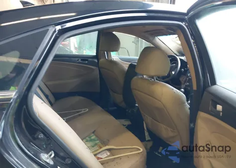 2012 Hyundai Sonata Hybrid from USA, damaged, VIN KMHEC4A44CA028285